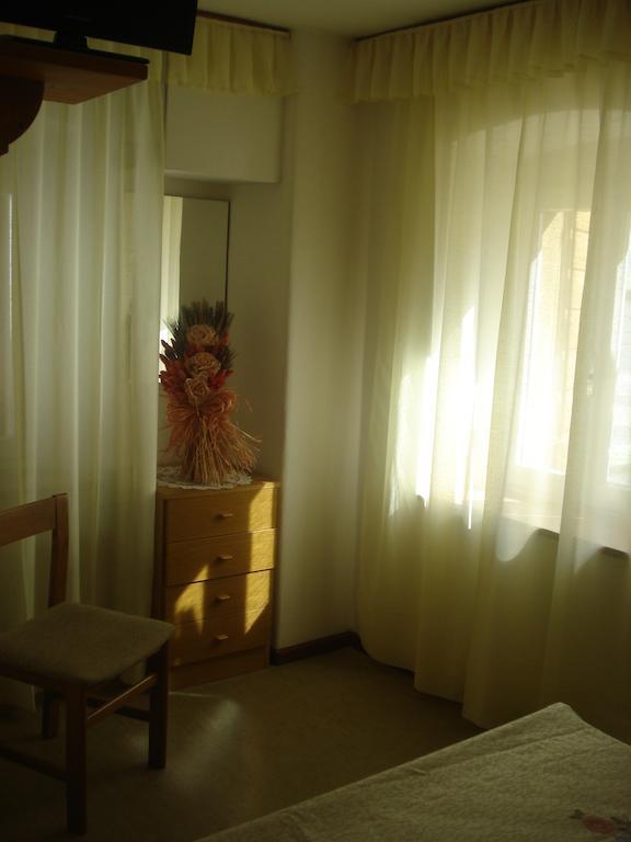 Albergo Larese เอารอนโซ ดิ คาโดเร ห้อง รูปภาพ